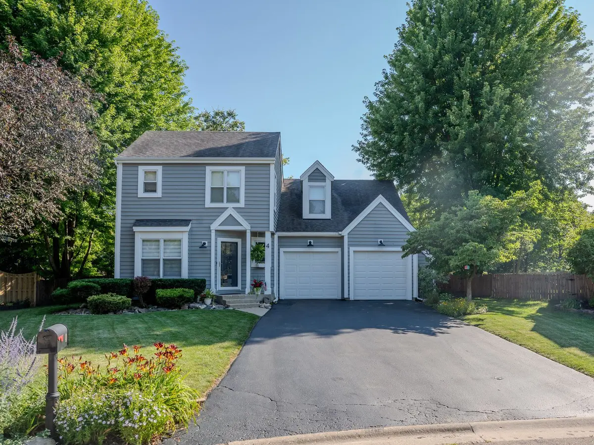 4 Mainsail Court