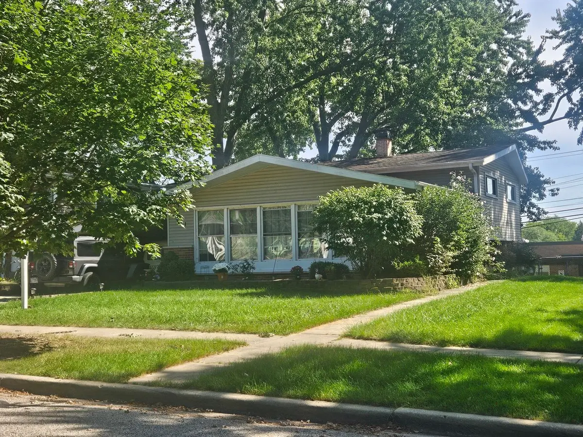 411 South Street