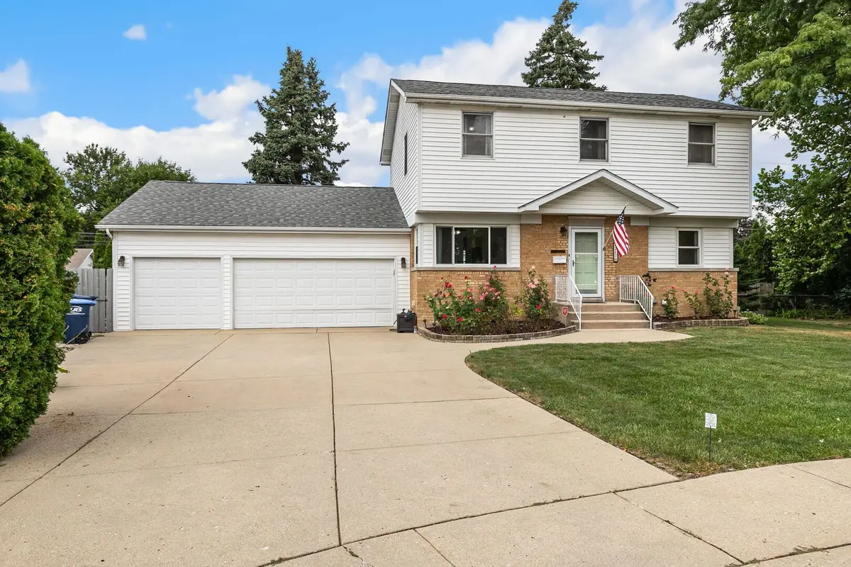 2170 Laura Lane