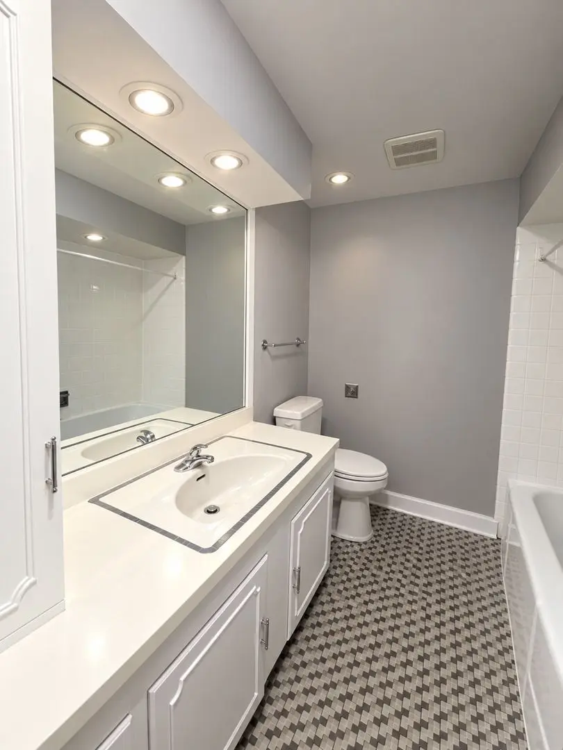 1415 Burr Oak Drive