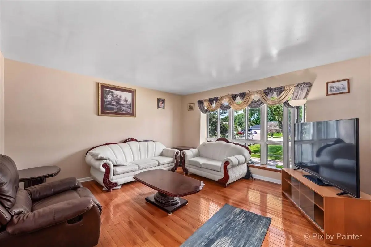 401 Longford Drive