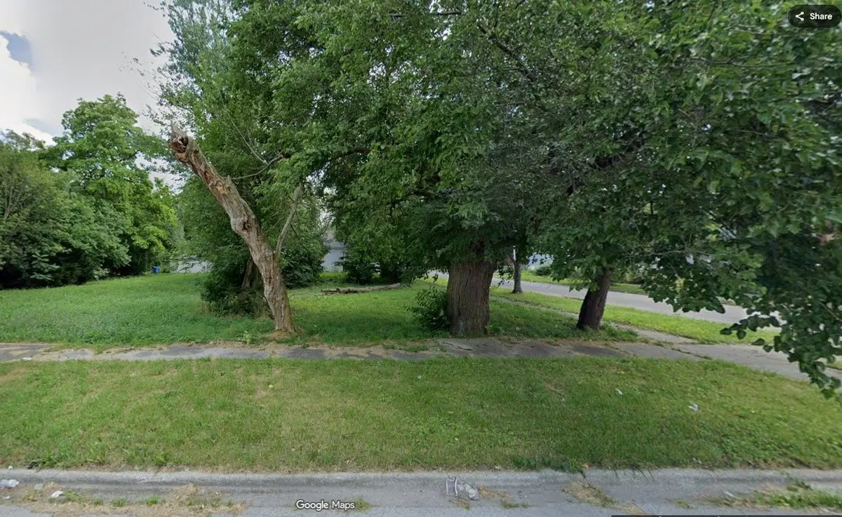 357 W 117th Street