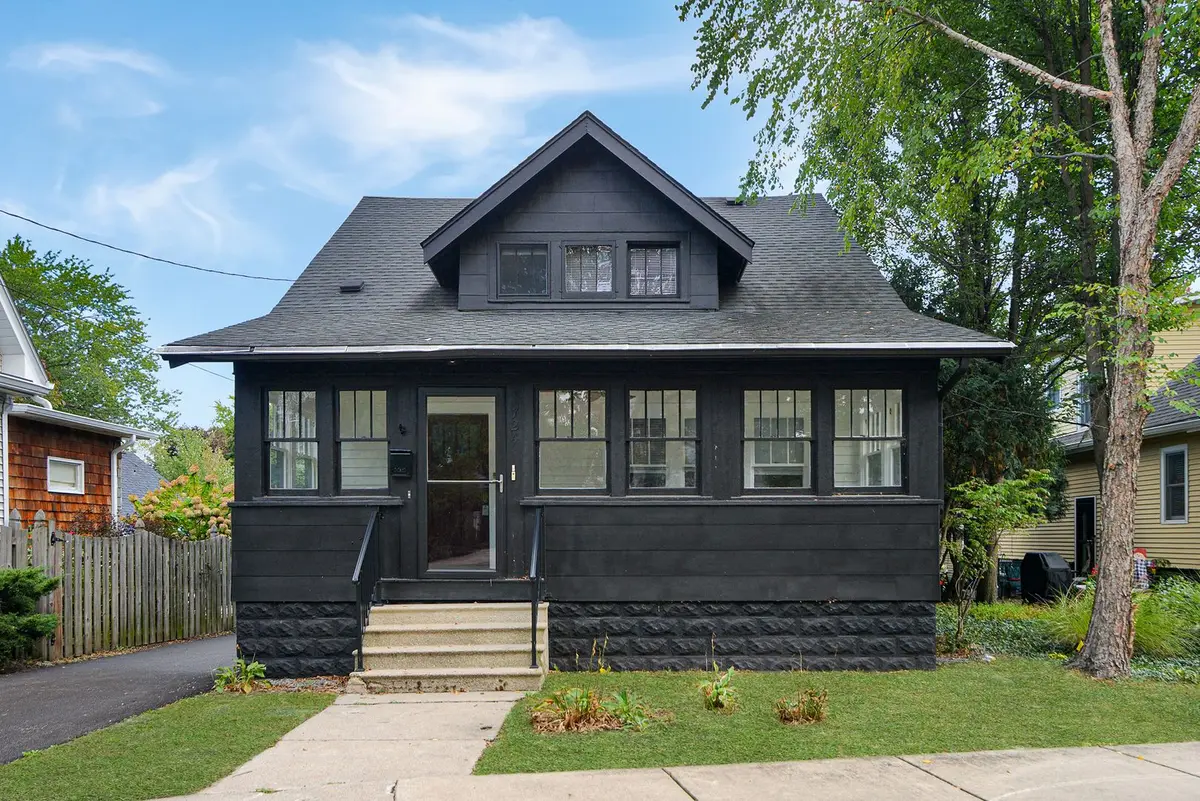 724 S 5th Street