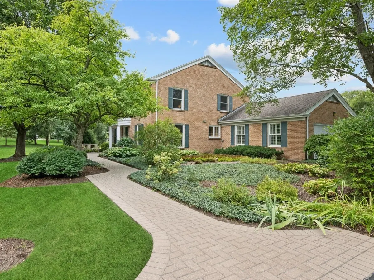 106 Carriage Road
