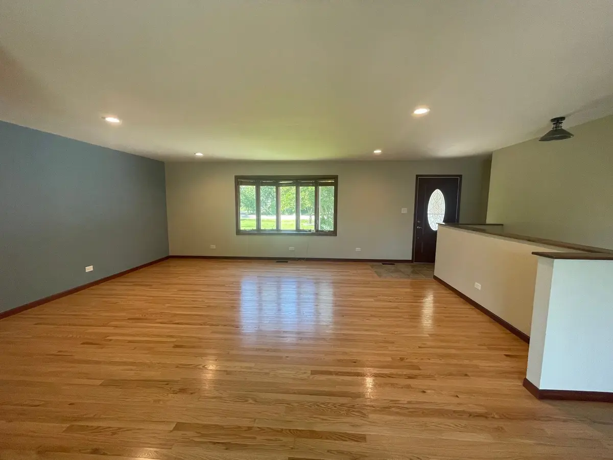 3118 Edgewood Drive