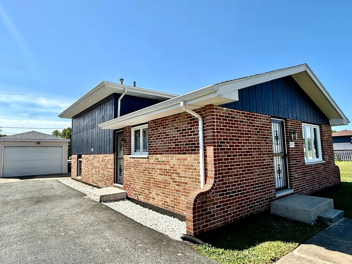 931 Miller Place