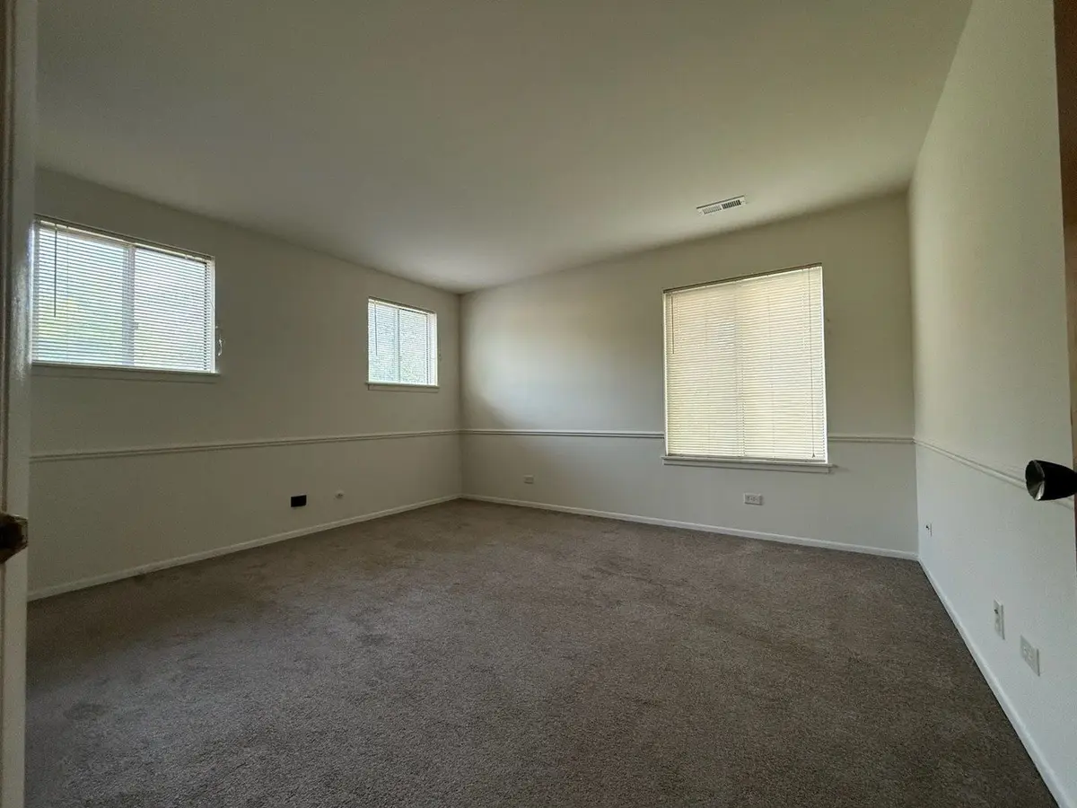 337 Springlake Lane
