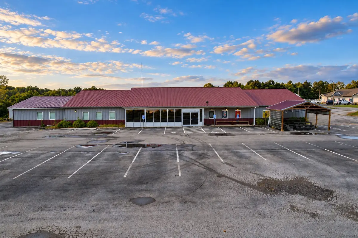 97 Redbud Road