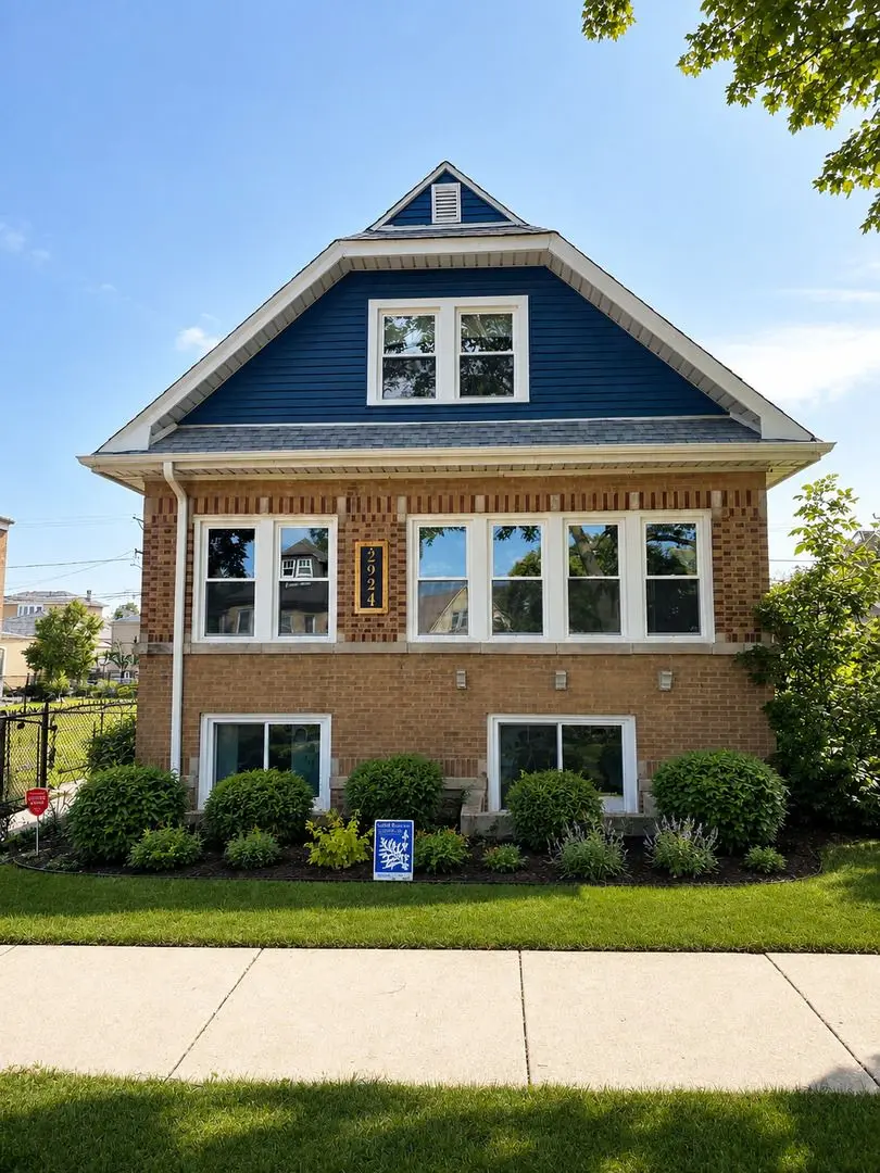 2924 N 75th Court