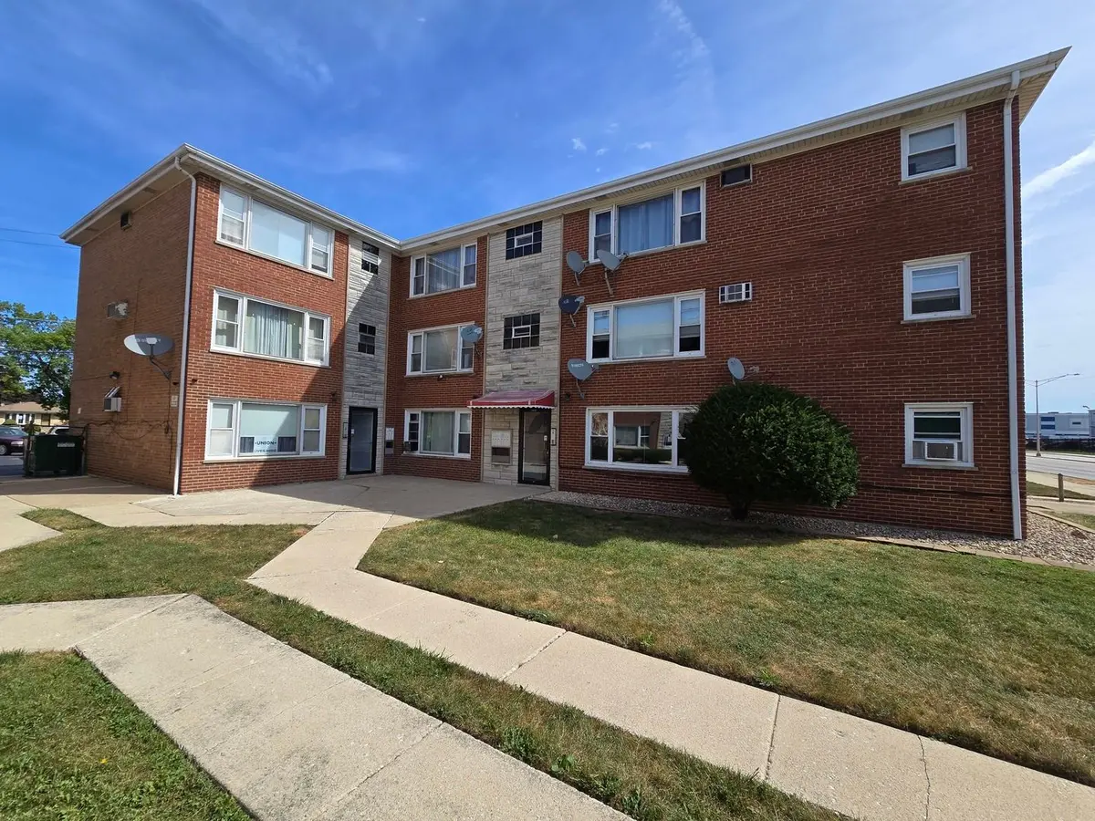 6952 W 65th Street