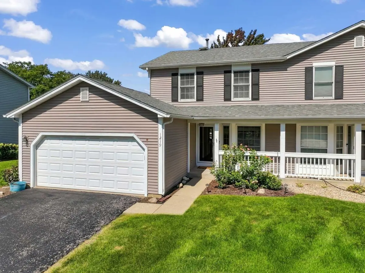 1219 Oak Ridge Drive