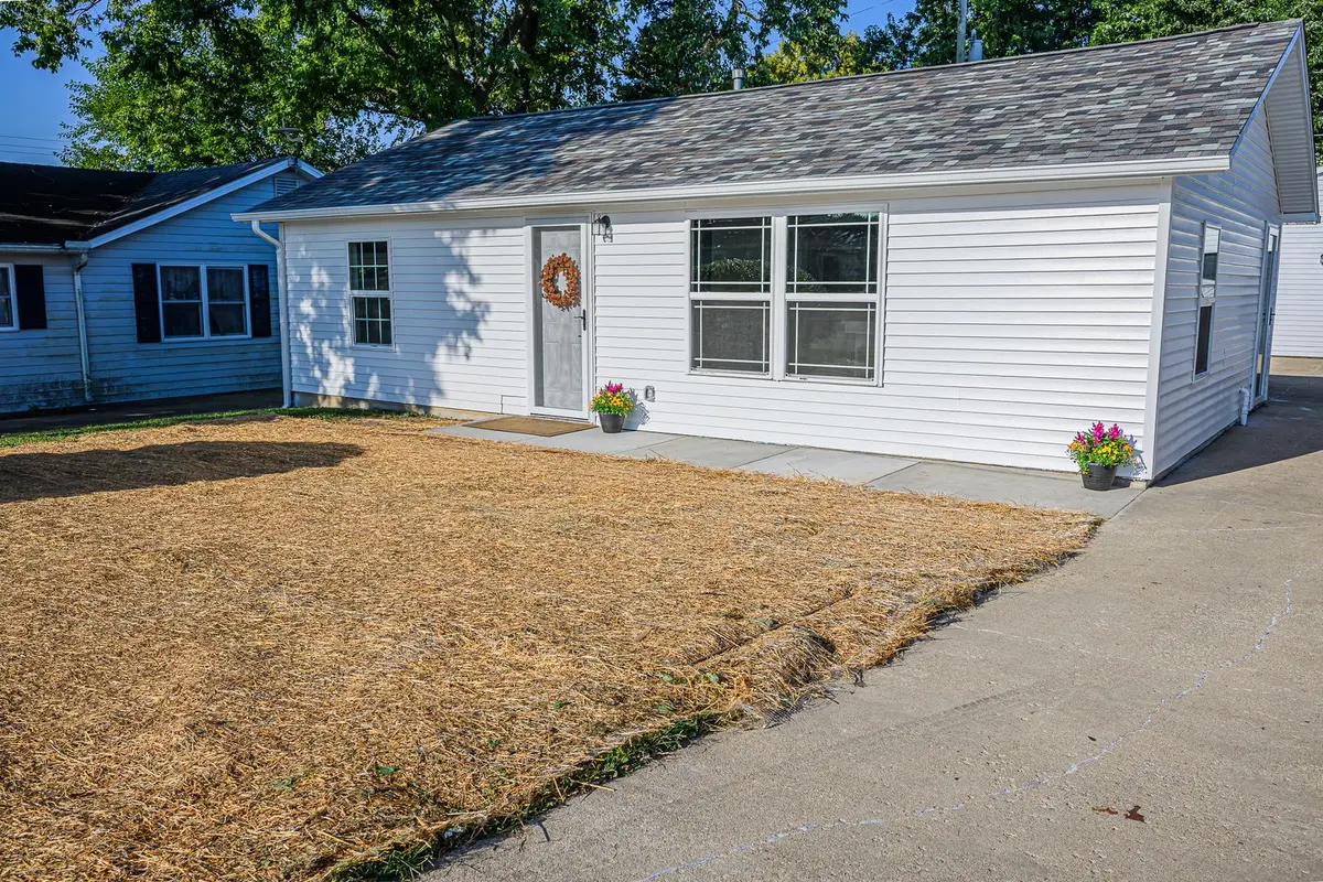 3019 Robert Street