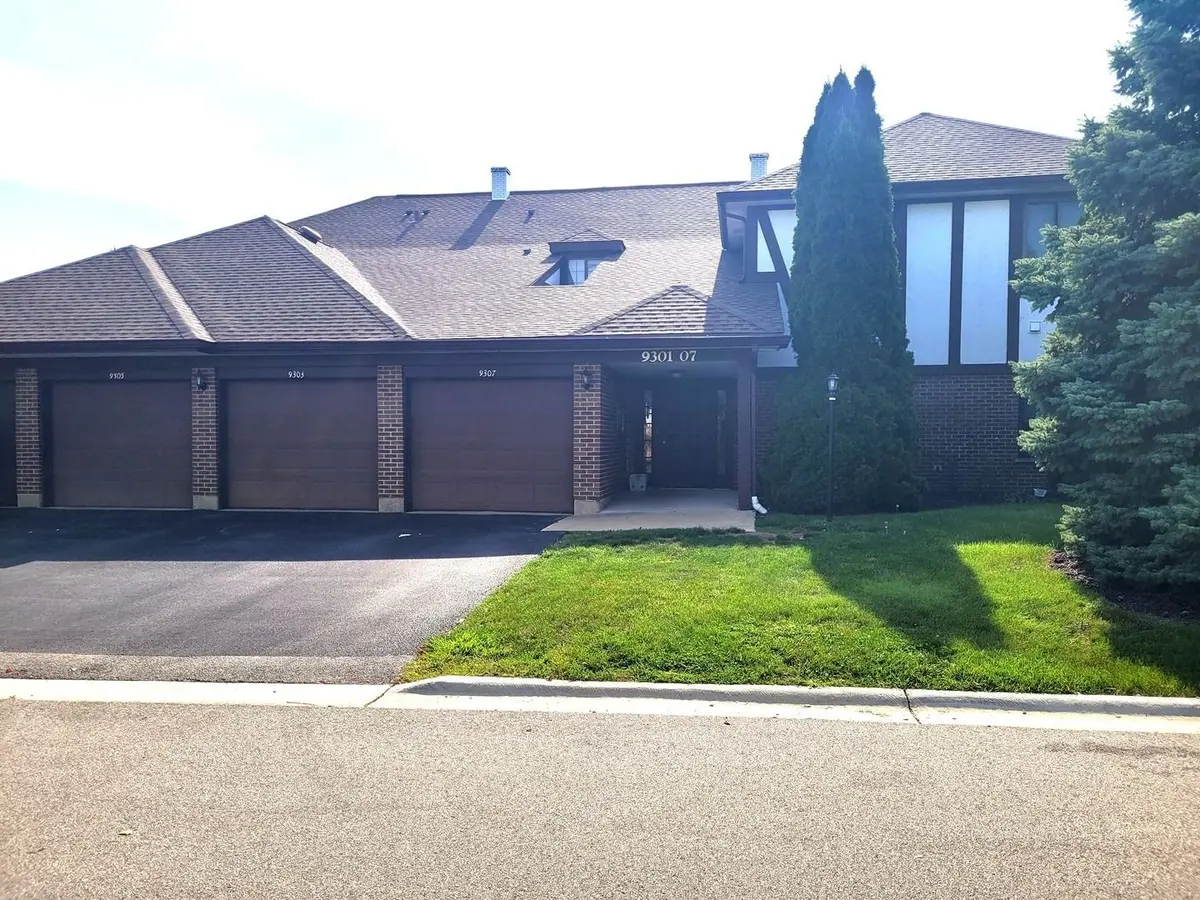 9303 Montgomery Drive