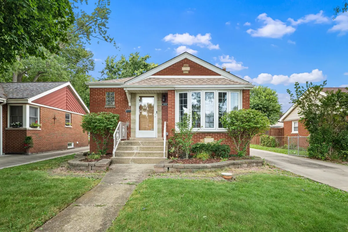 4838 W 97TH Place