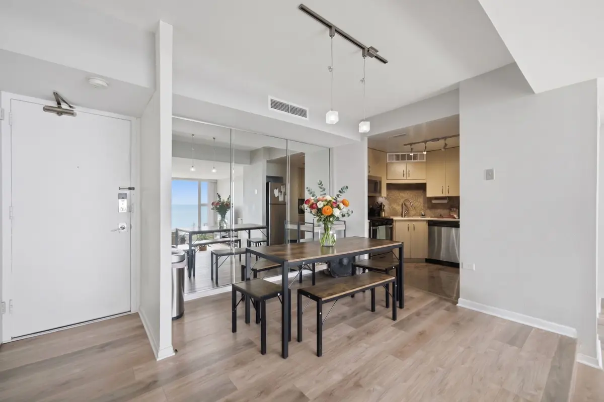 3200 N Lake Shore Drive
