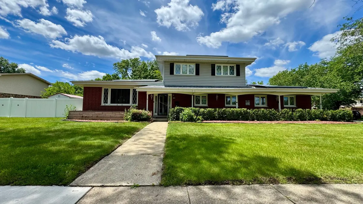 1348 Berry Lane