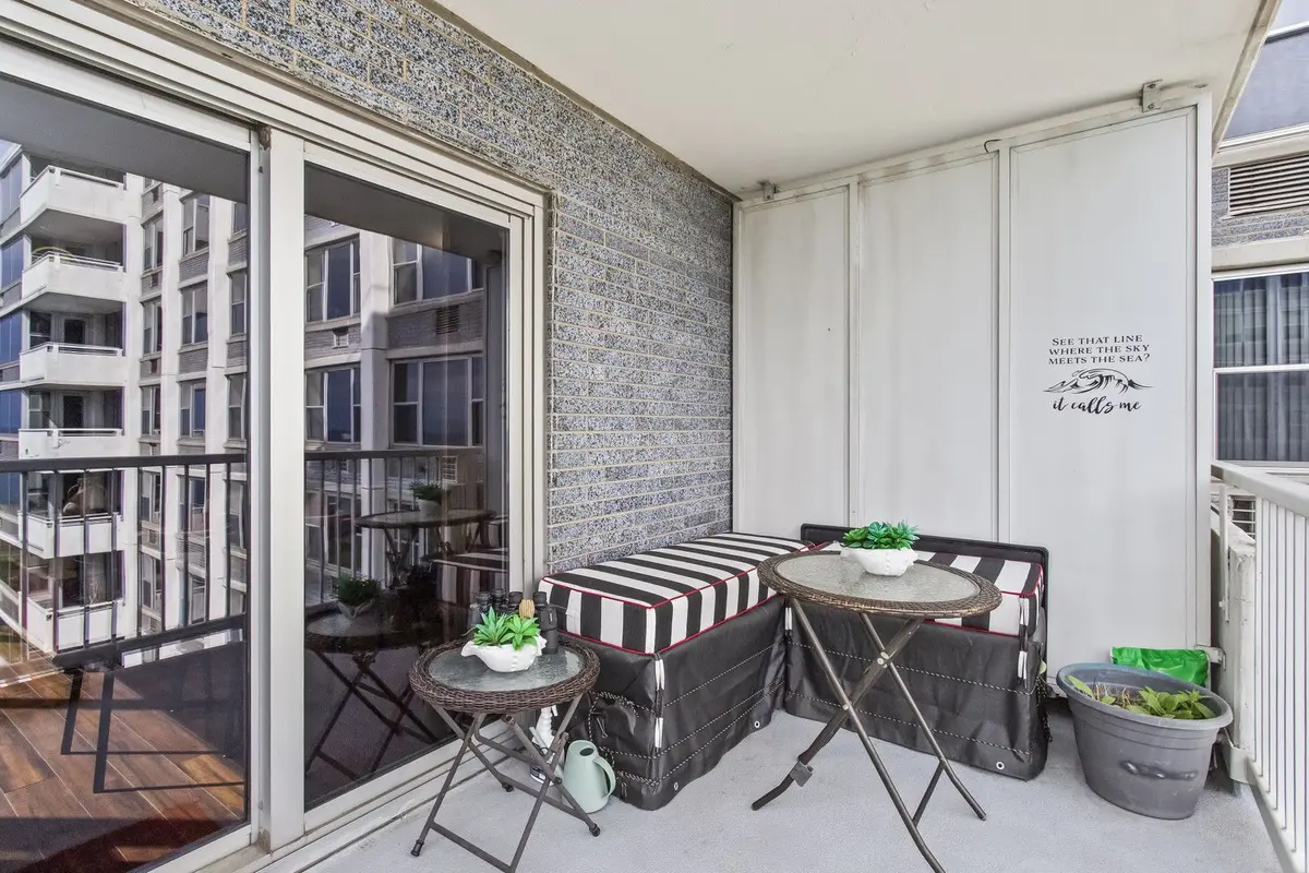 4250 N Marine Drive