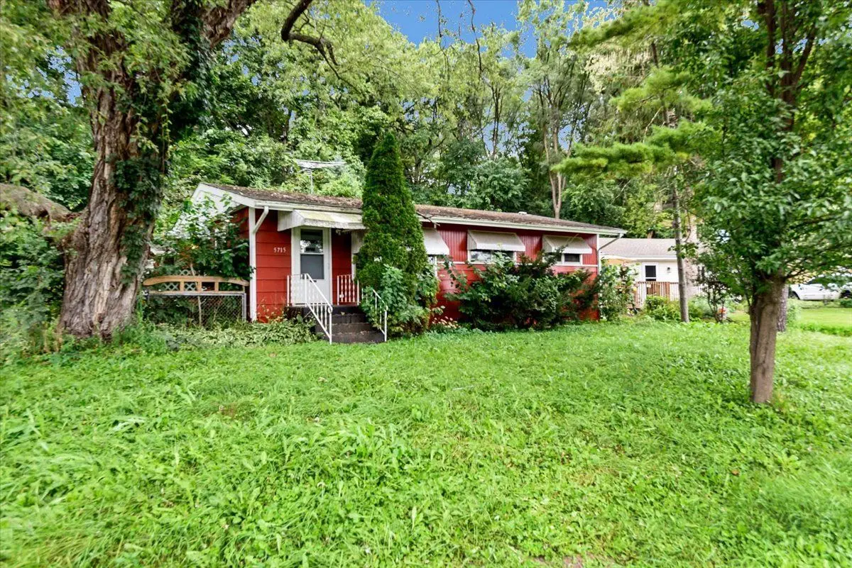 5715 Fox Lake Road