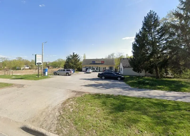 541 University Parkway