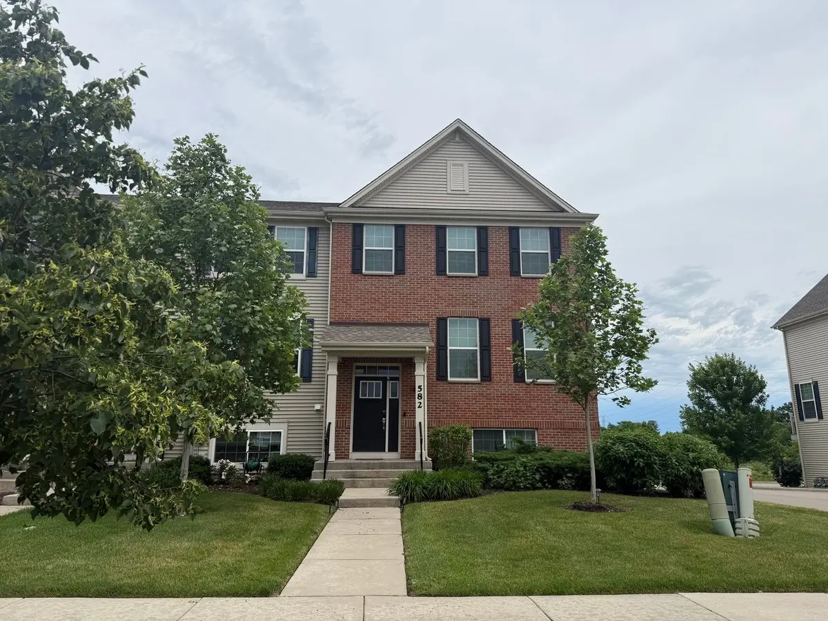 582 Cimmaron Circle