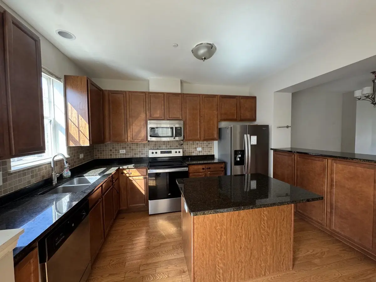 1238 Evergreen Avenue