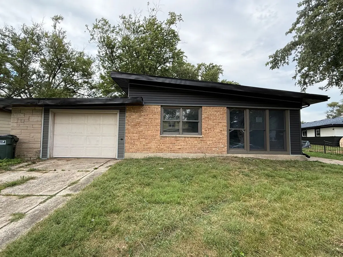 320 Sioux Street