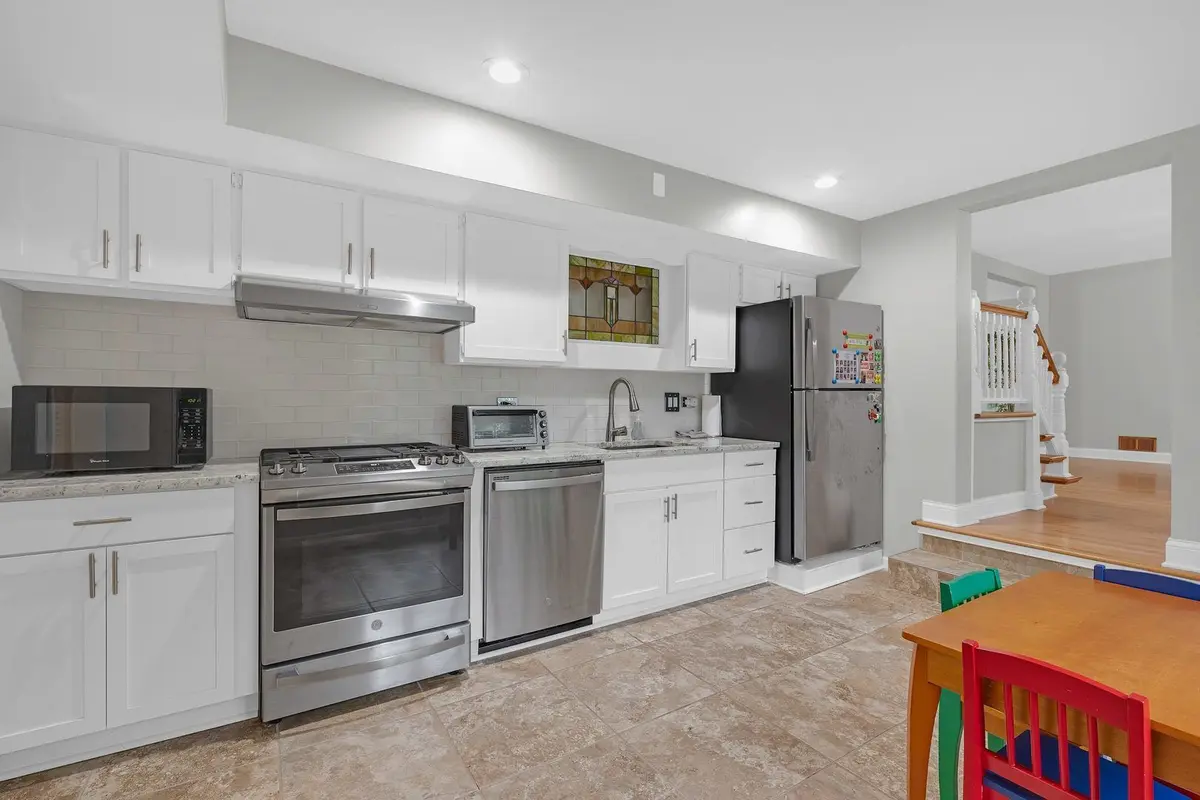 2330 Coach Road