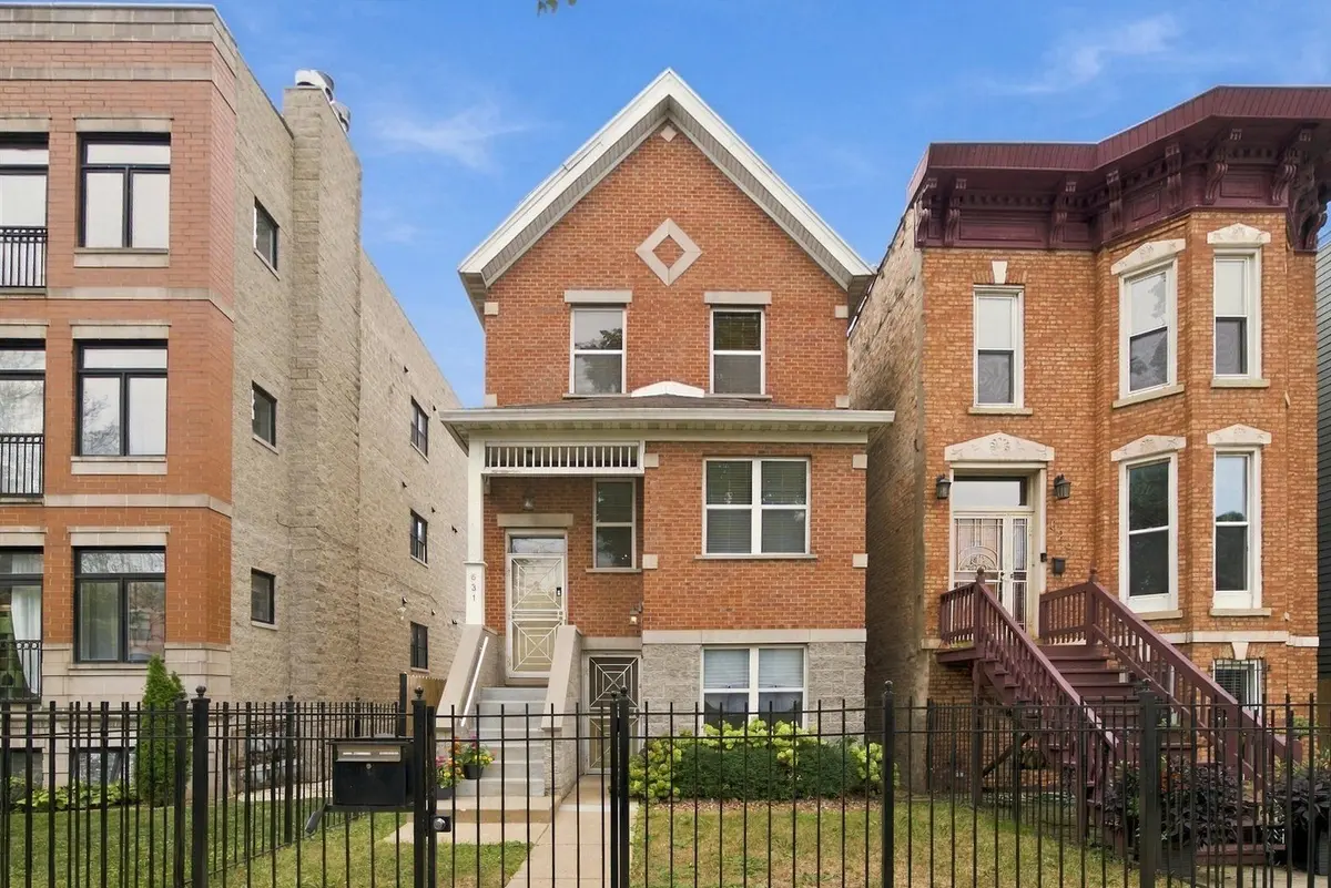 631 E Bowen Avenue