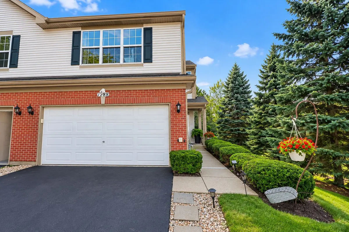 1288 W Black Wolf Road