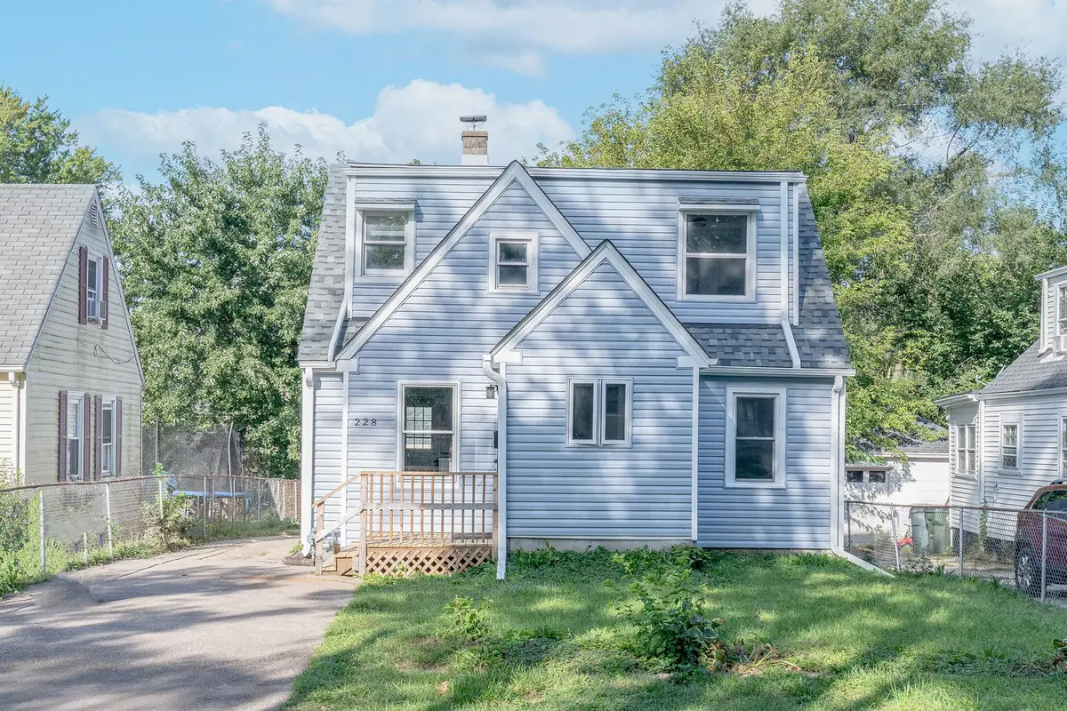 228 Highmoor Drive