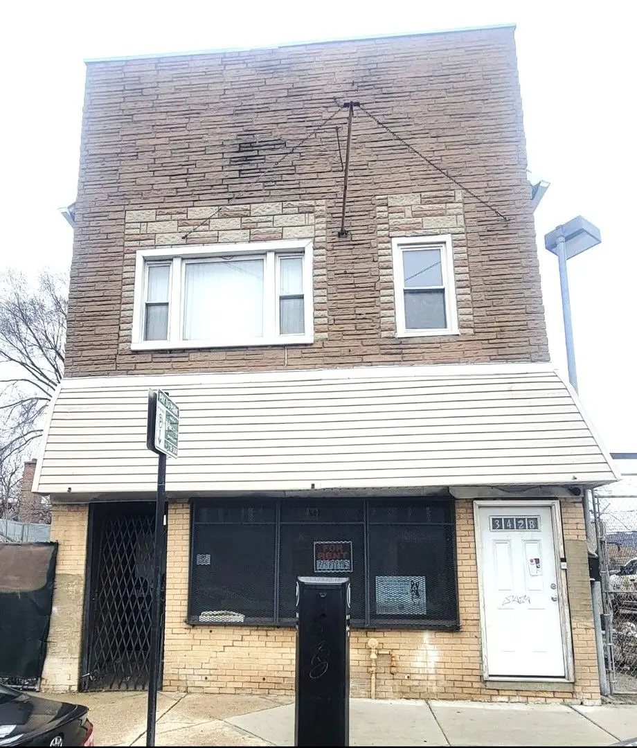 3428 W North Avenue