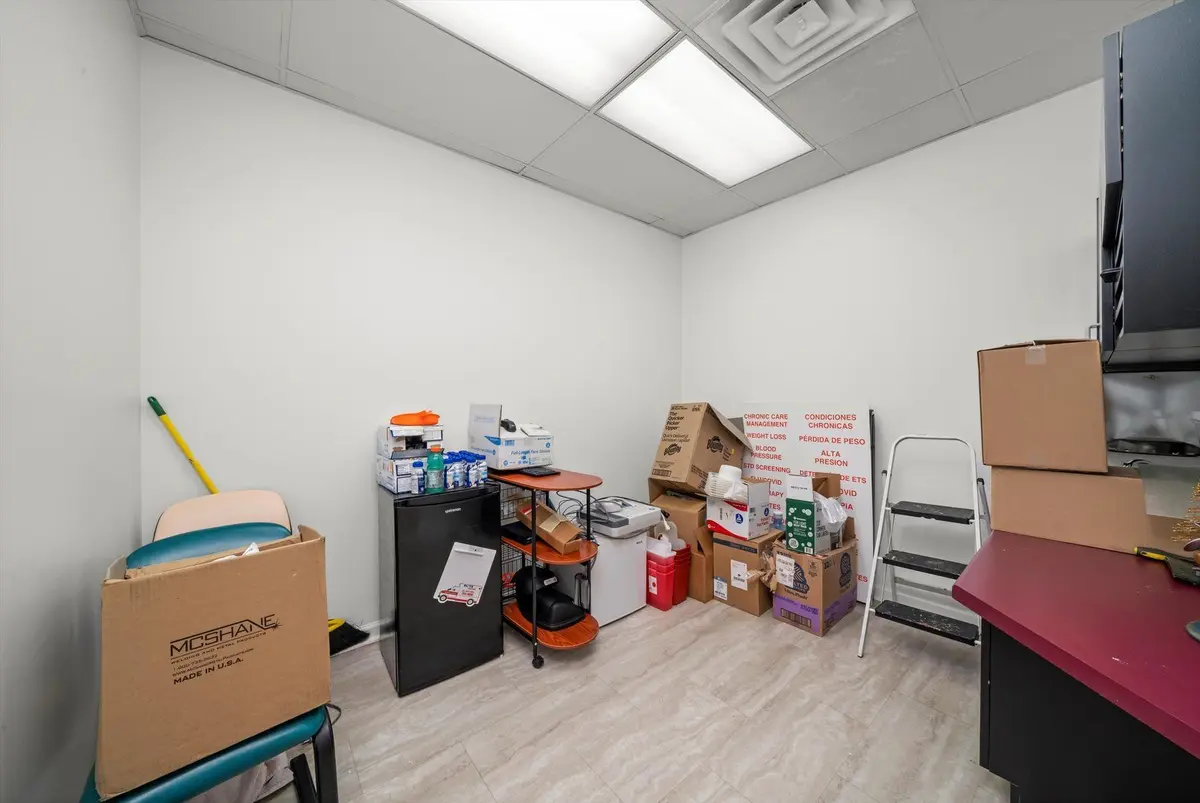 2859 S pulaski Road