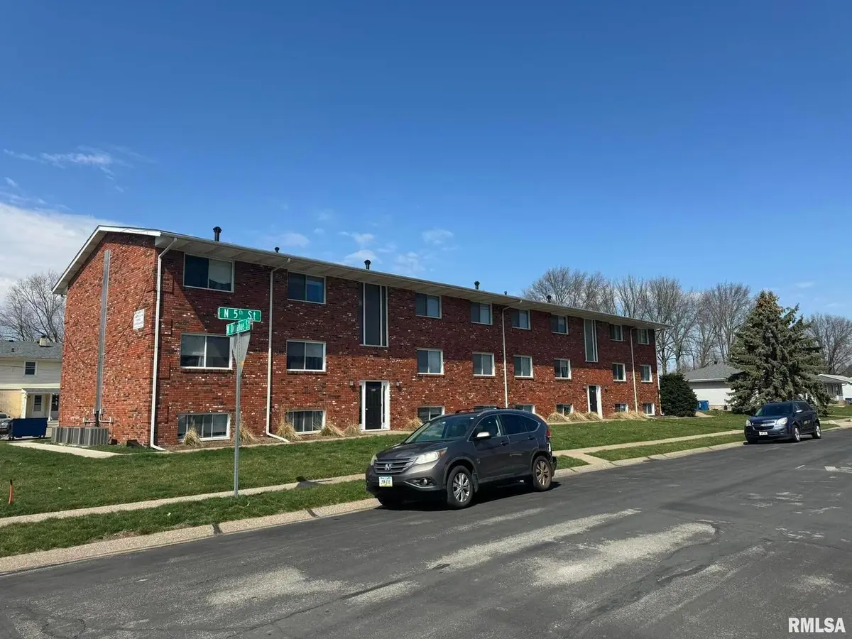 400 N 5TH Street