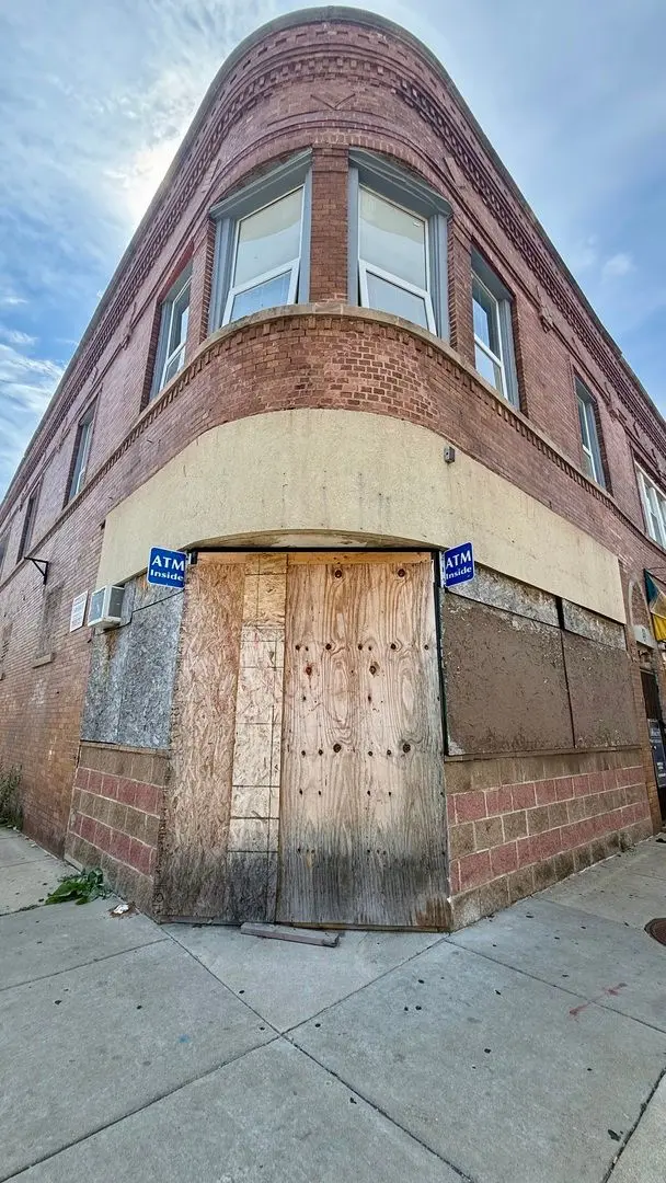 735 W 79th Street