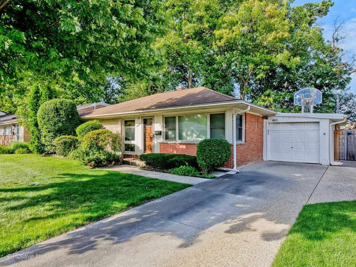 1025 Longaker Road