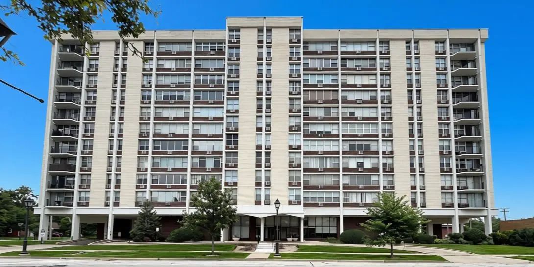 33 N Main Street