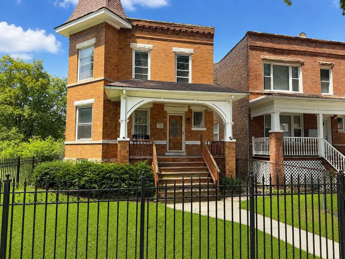 42 N Long Avenue