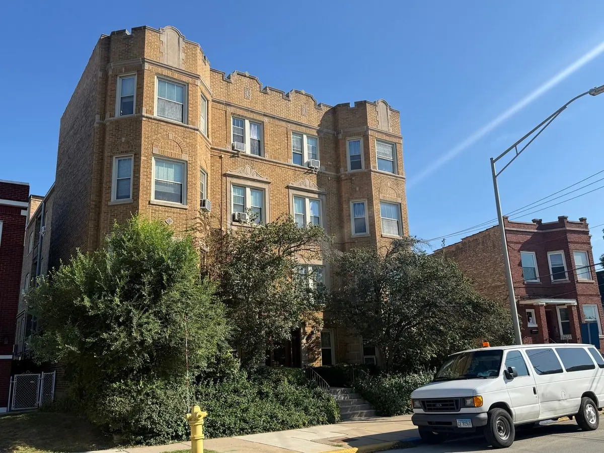 7639 W Jackson Boulevard