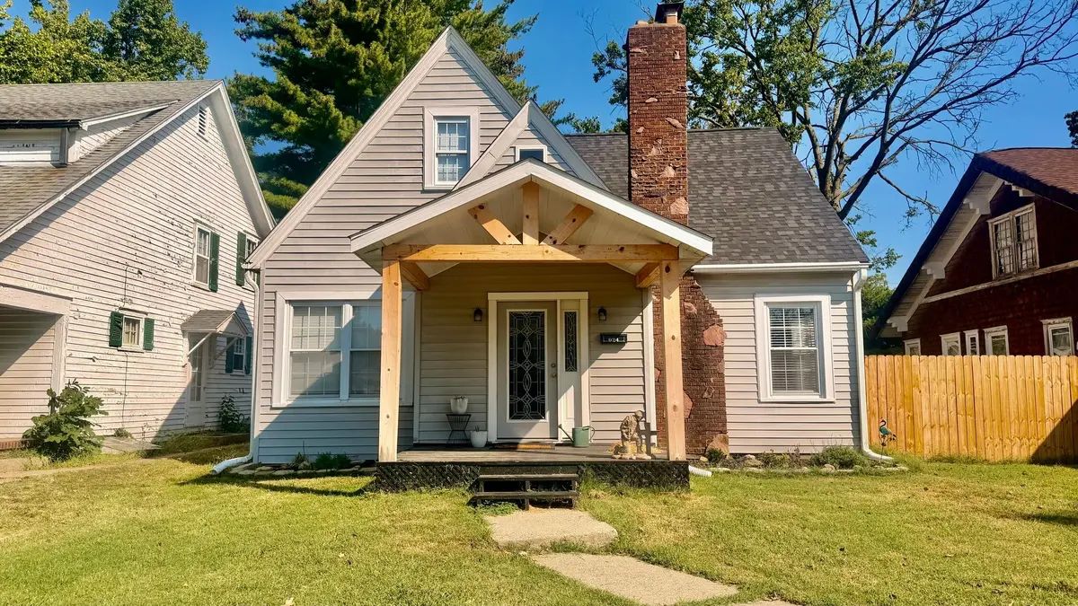 924 W Main Street