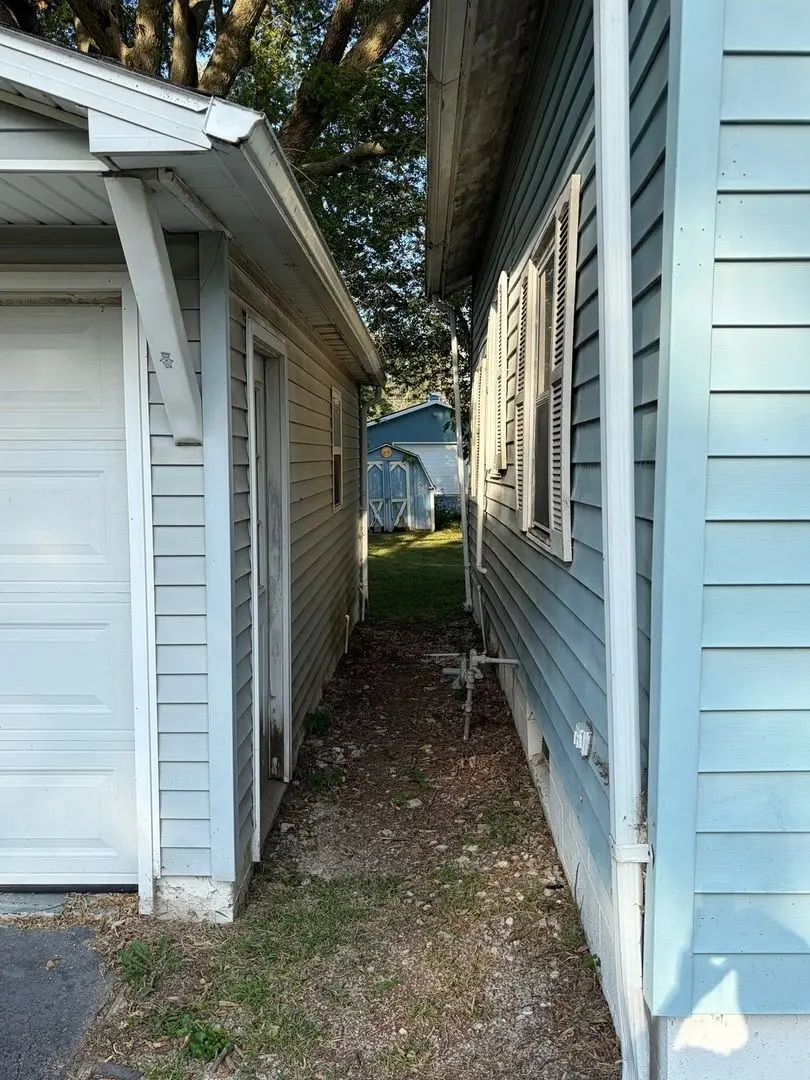 203 S Fuller Street