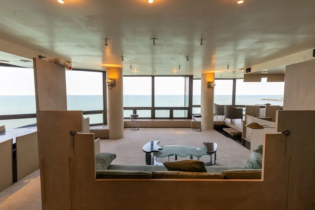 1418 N Lake shore Drive