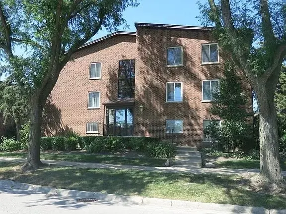 930 Perrie Drive
