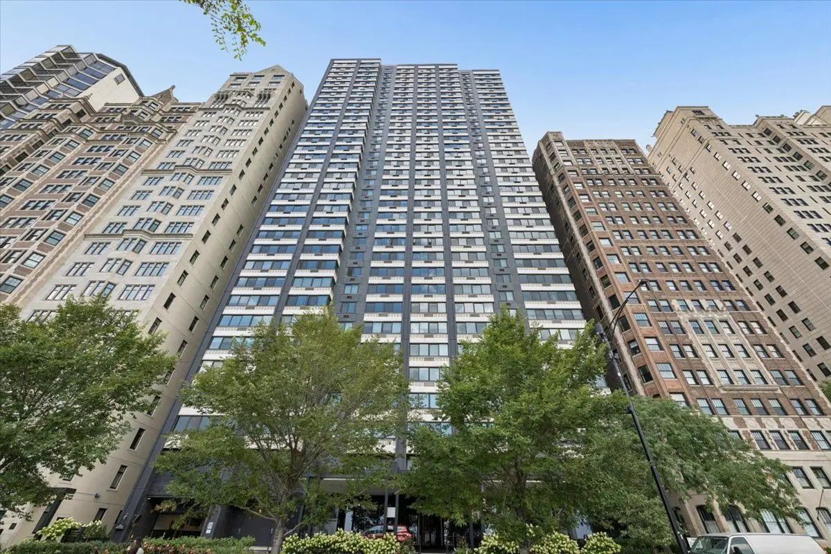 1440 N Lake Shore Drive