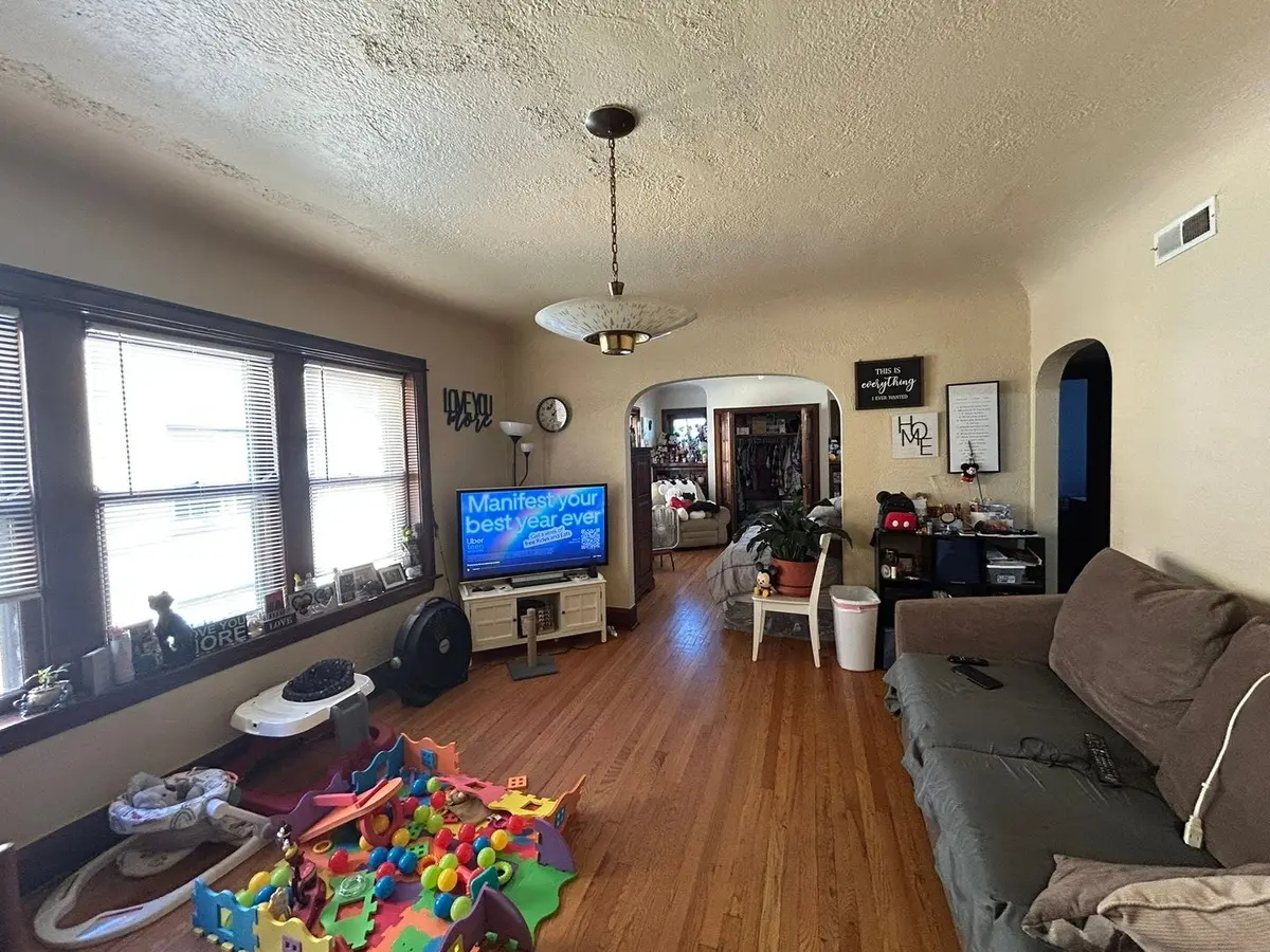 1931 Scoville Avenue