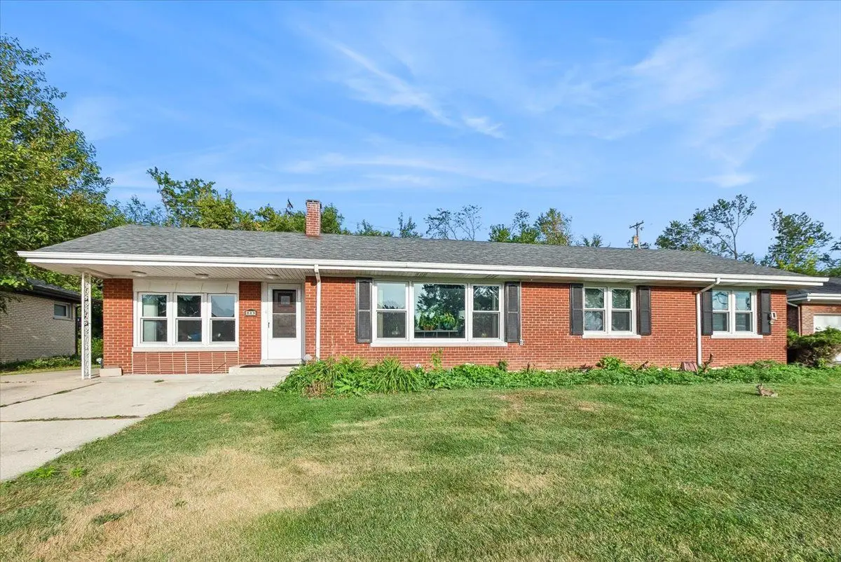 843 Verne Lane