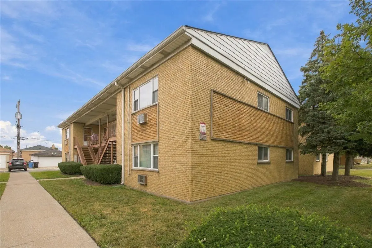 6206 W 64th Place