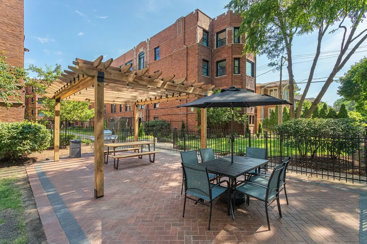 1554 W Juneway Terrace