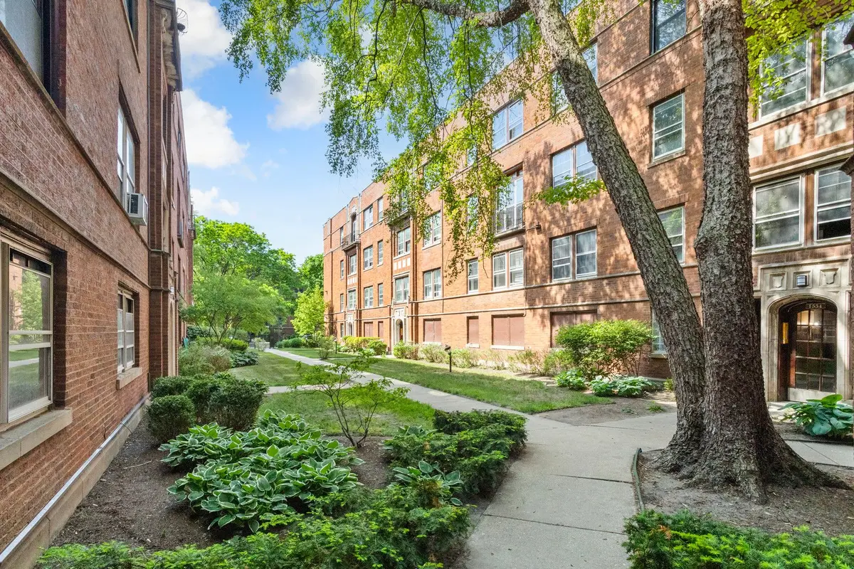 1558.5 W Juneway Terrace