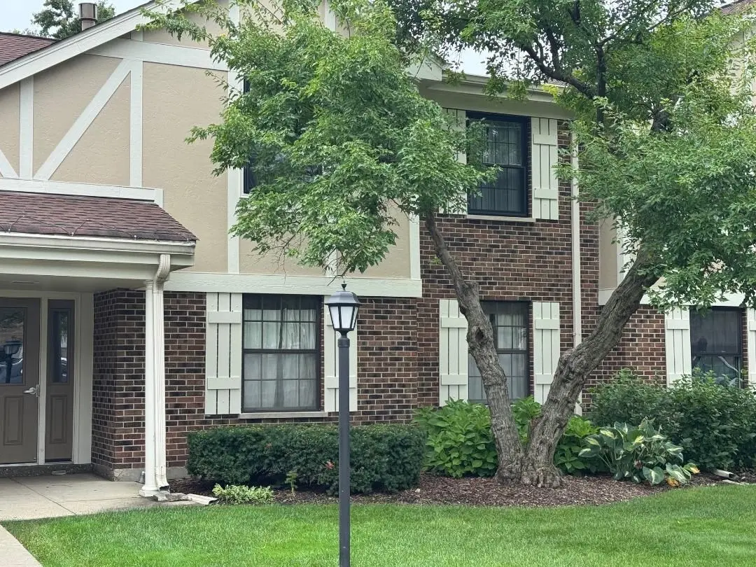 1101 WILDBERRY Court