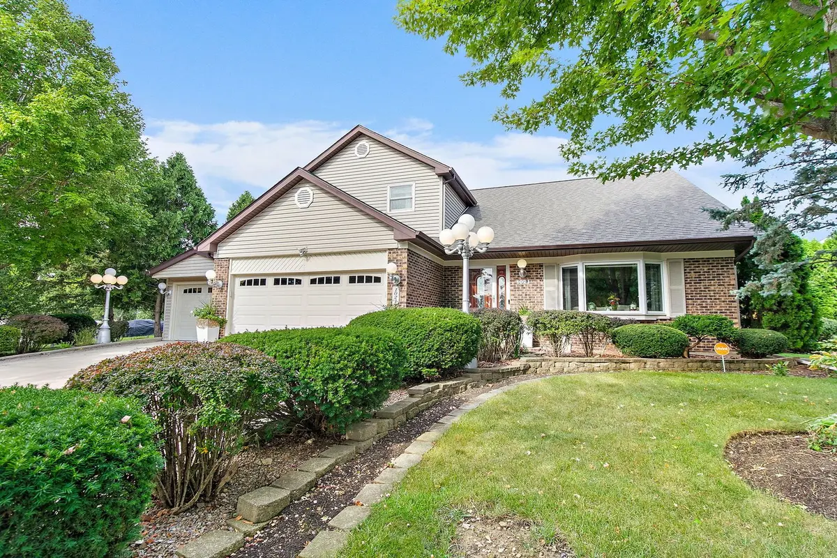 1021 Pheasant Trail
